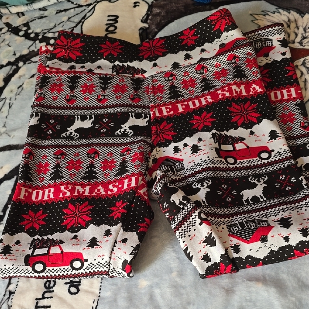 Festive Red and Black Holiday leggings